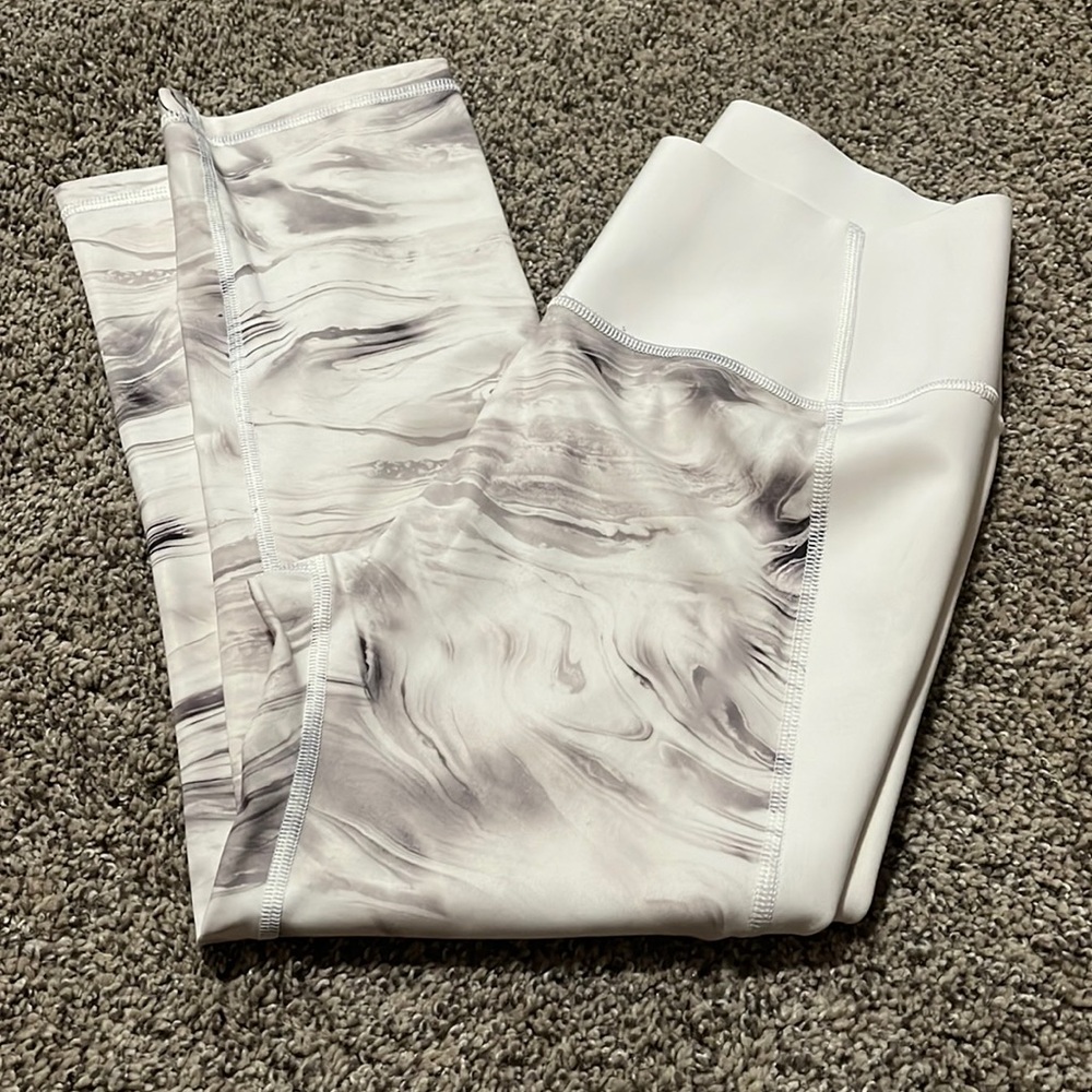 GAP Marble Print Leggings